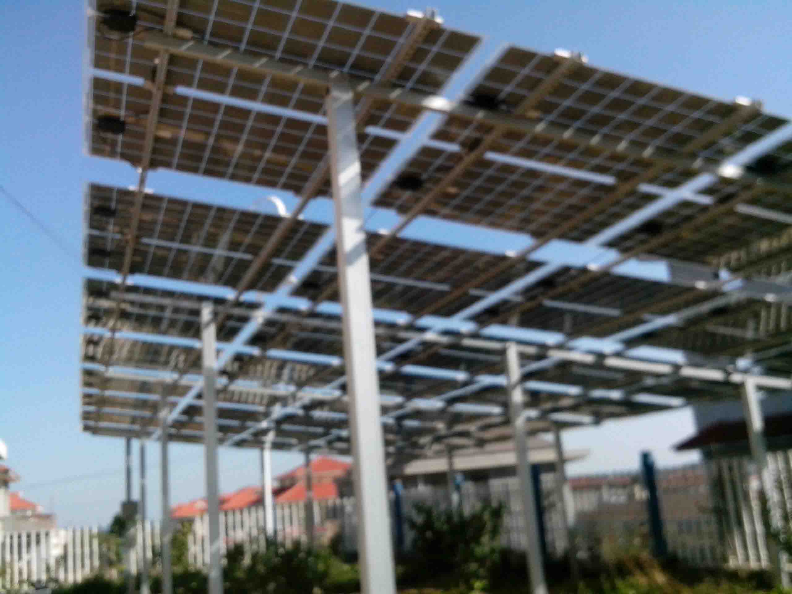 距离圣多美和普林西比(以下简称“圣普”)首都圣多美不过七八公里