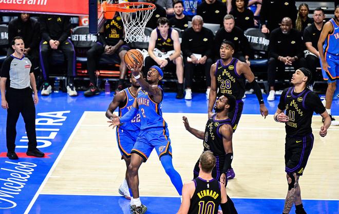 湖人惨败雷霆43分核心伤退季后赛格局动荡