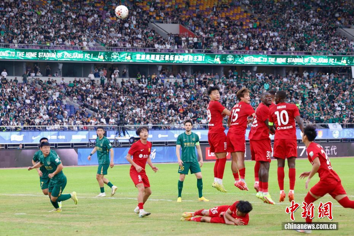 浙江绿城0-1负于重庆铜梁龙 主场失利暴露防守隐